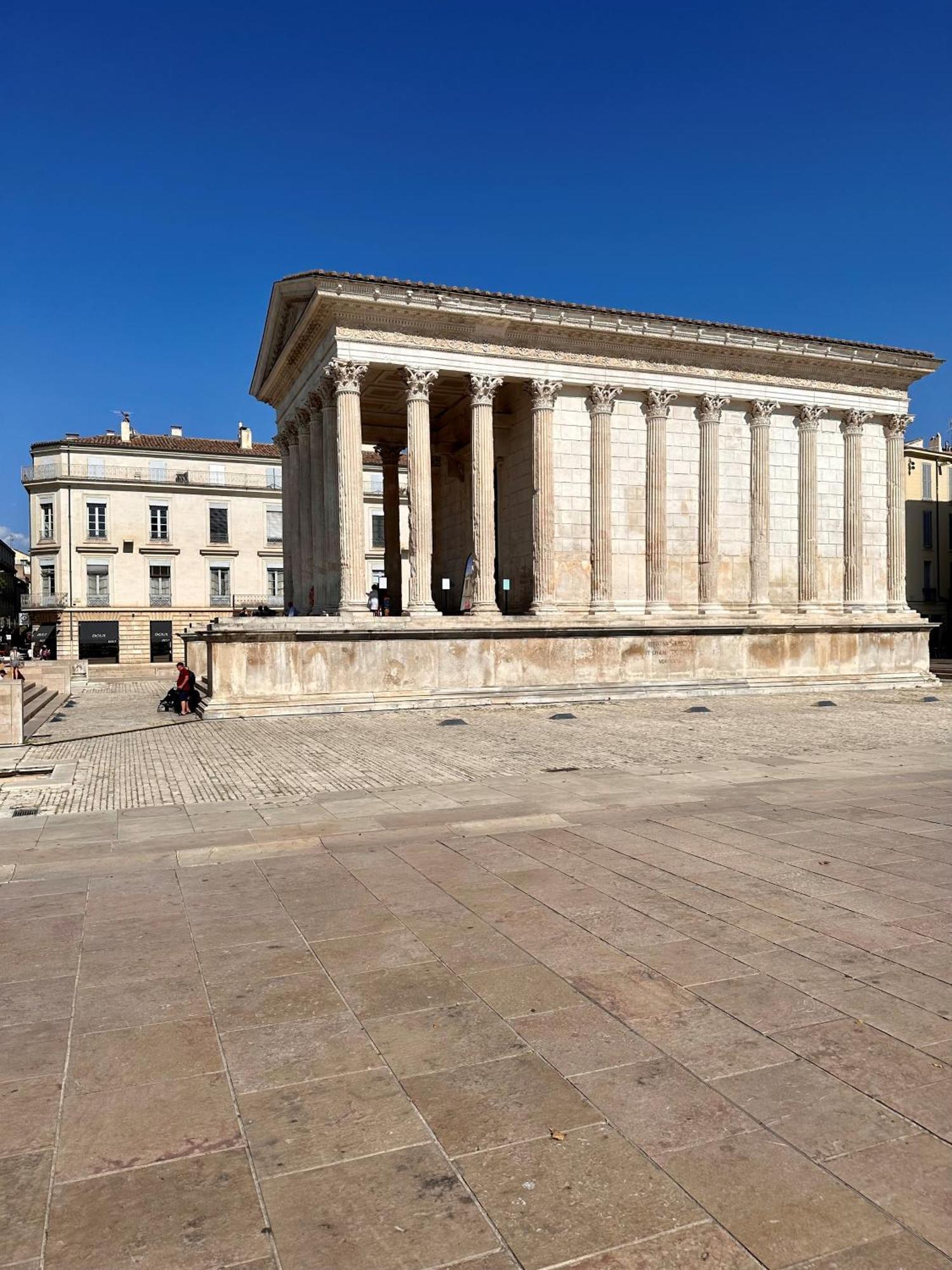 L'Etoile - Duplex Cosy De 50M2 En Centre-Ville Nimes Bagian luar foto
