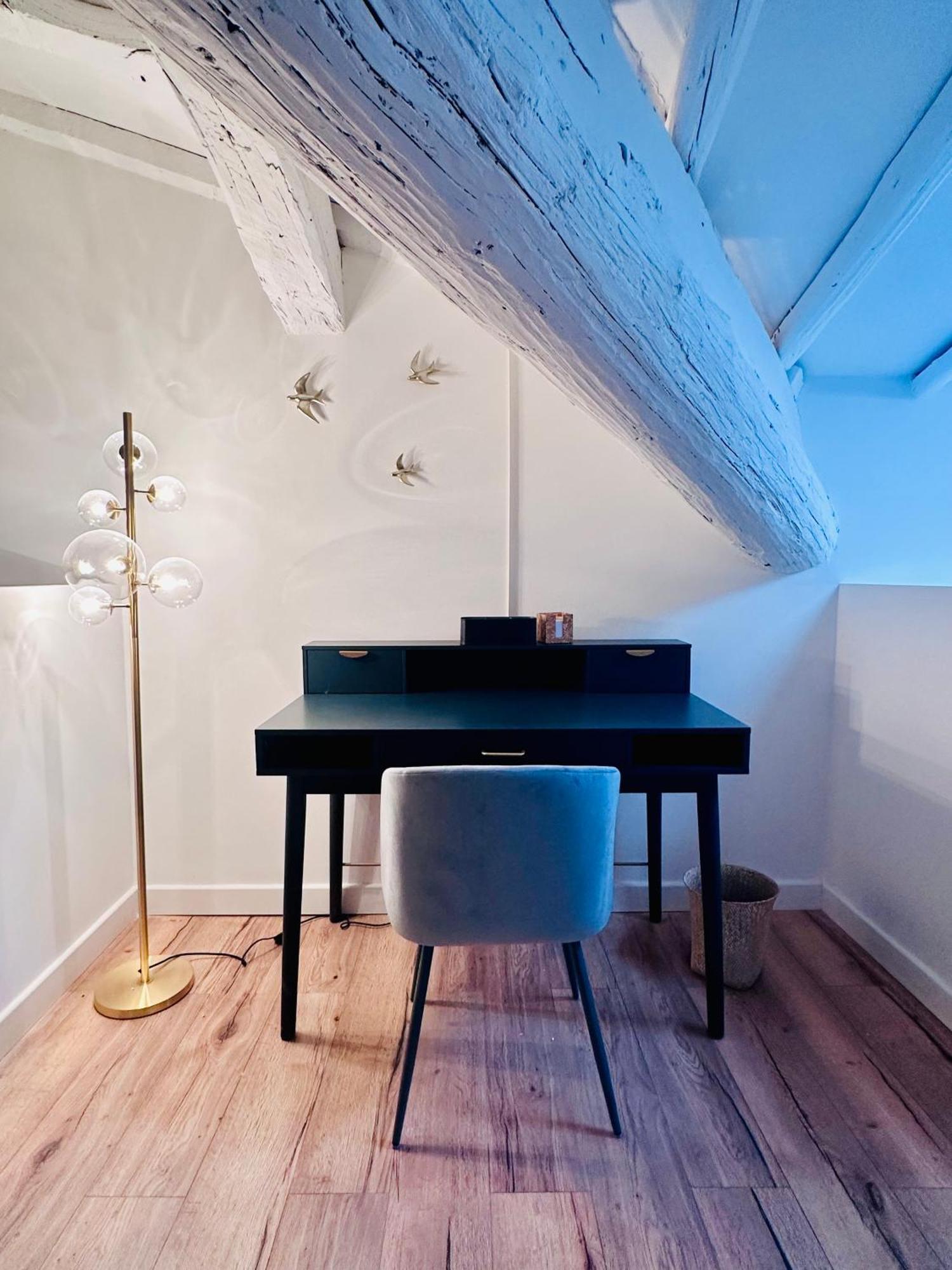 L'Etoile - Duplex Cosy De 50M2 En Centre-Ville Nimes Bagian luar foto